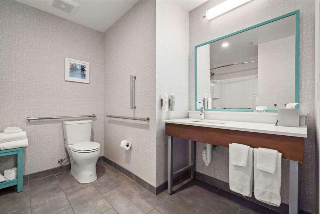 Hampton Hotel 3*